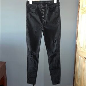 American Eagle Next Level Stretch- Distressed Black Skinny Jeans Size 8 regular